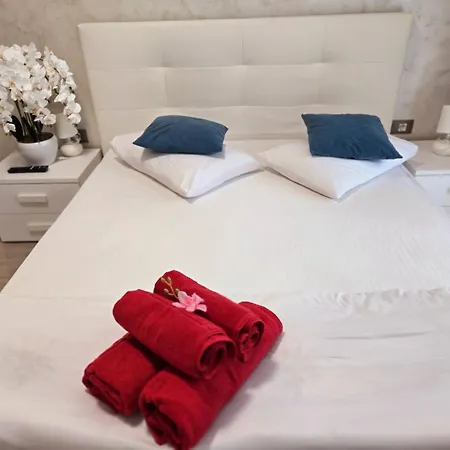 Luxury Large Family - Piscina Plaja Alezzi *